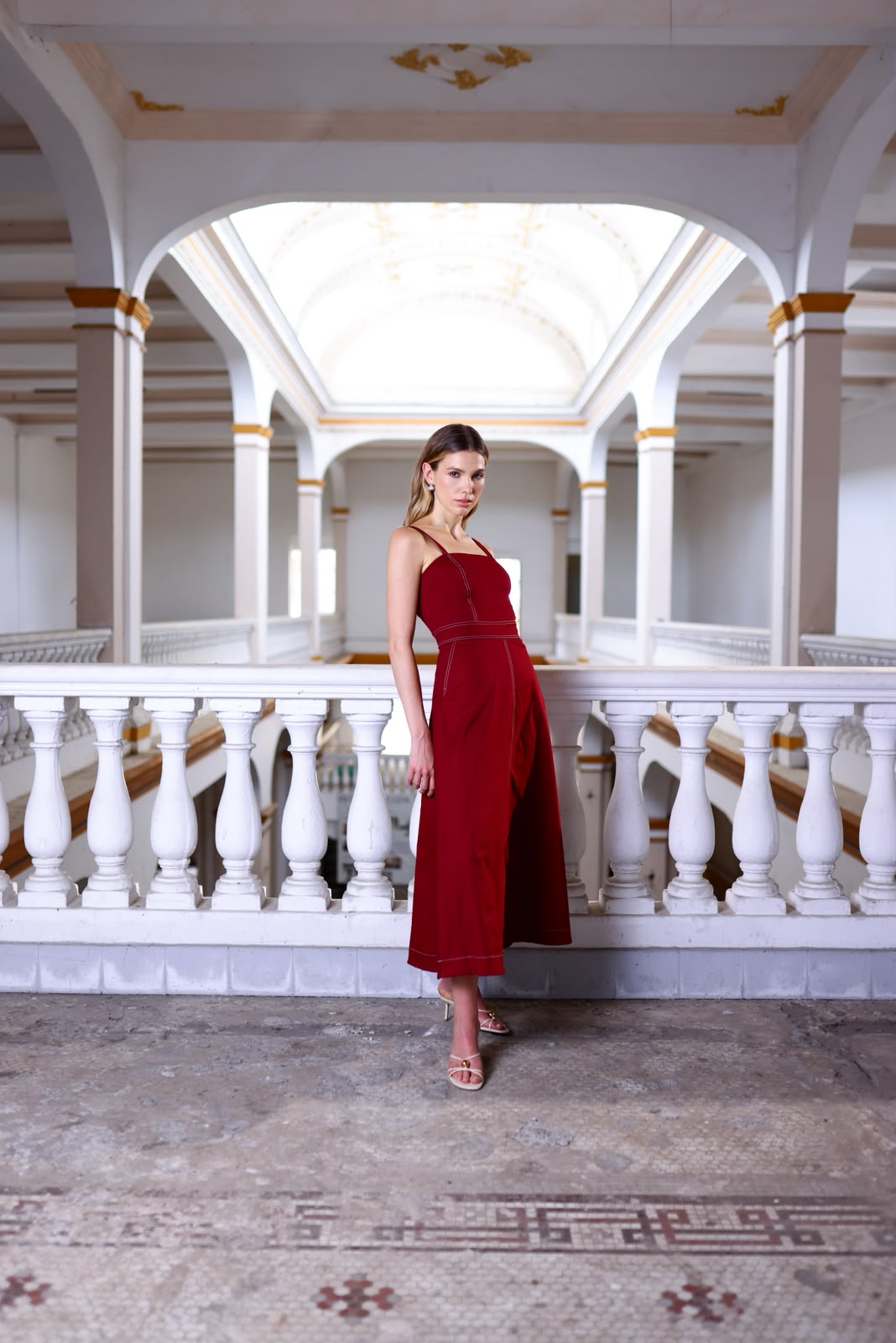 VESTIDO ESTELA VINO