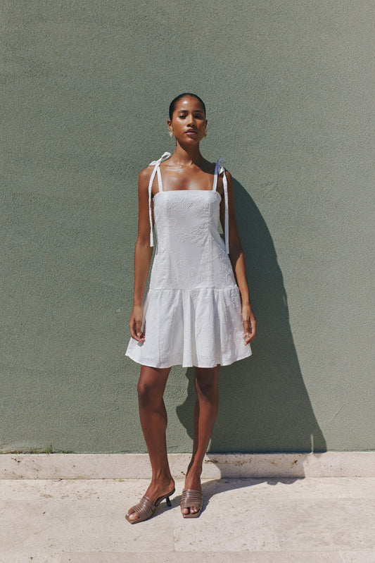VESTIDO FLOR BLANCO