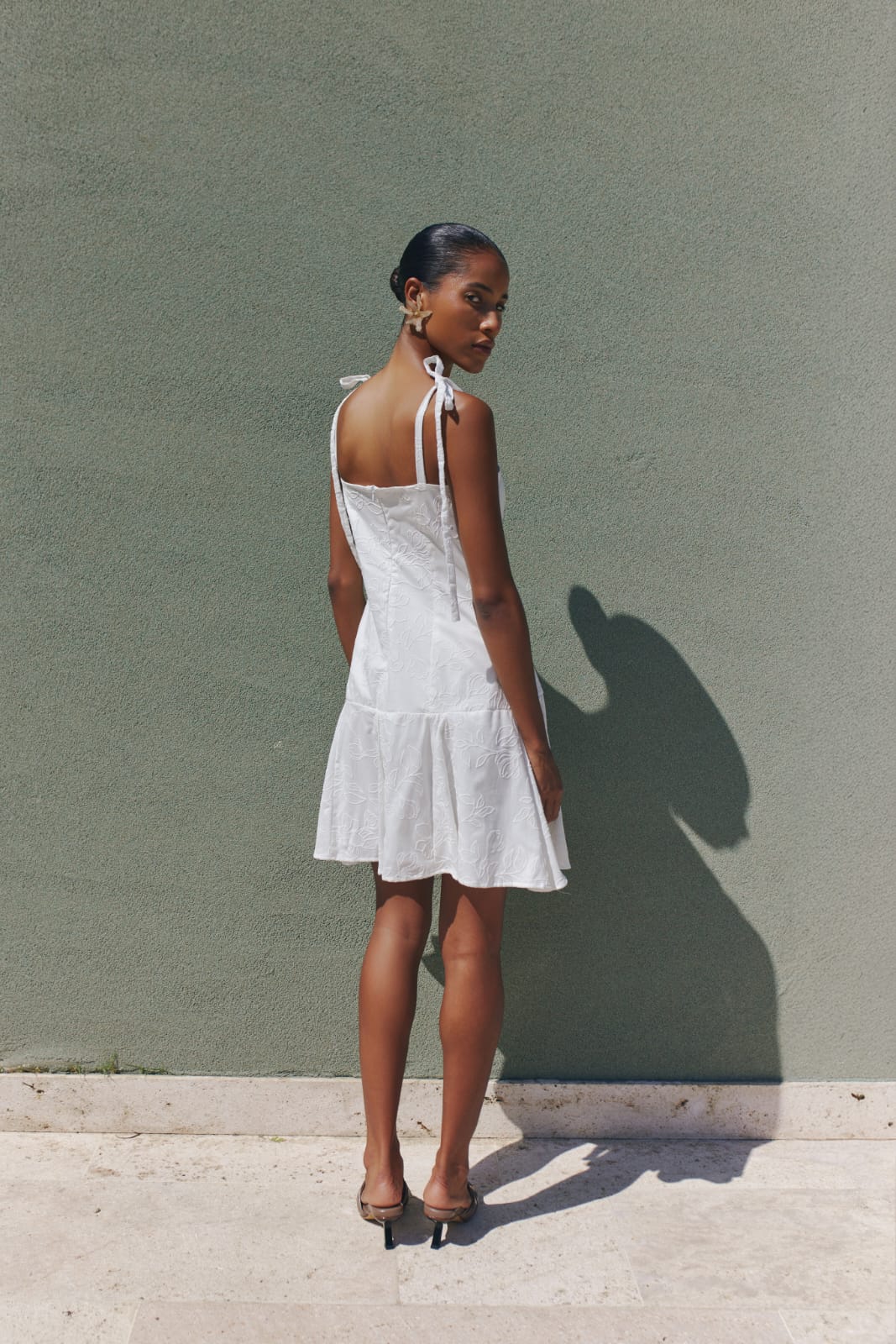 VESTIDO FLOR BLANCO
