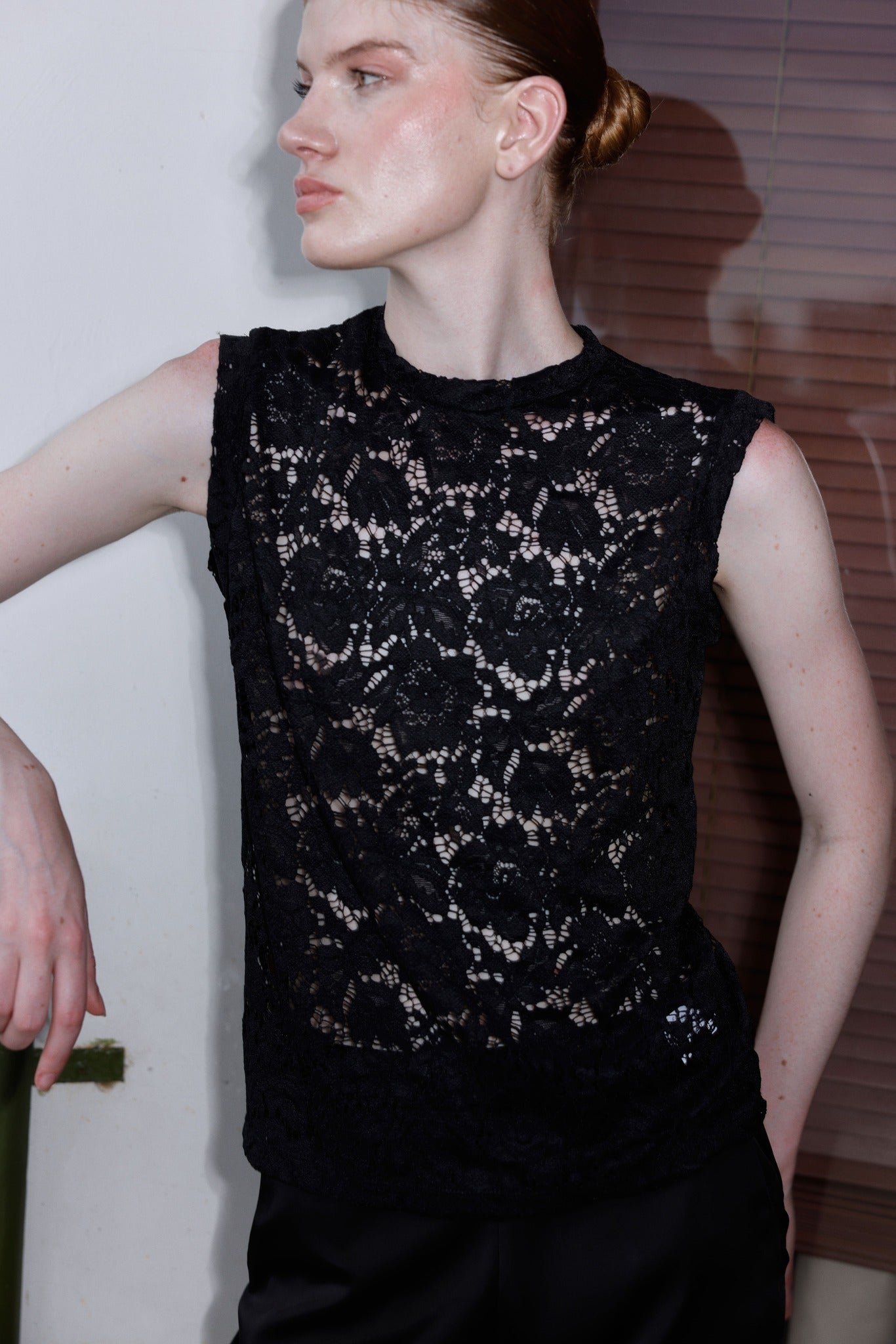 BLUSA NUBE SIN MANGAS