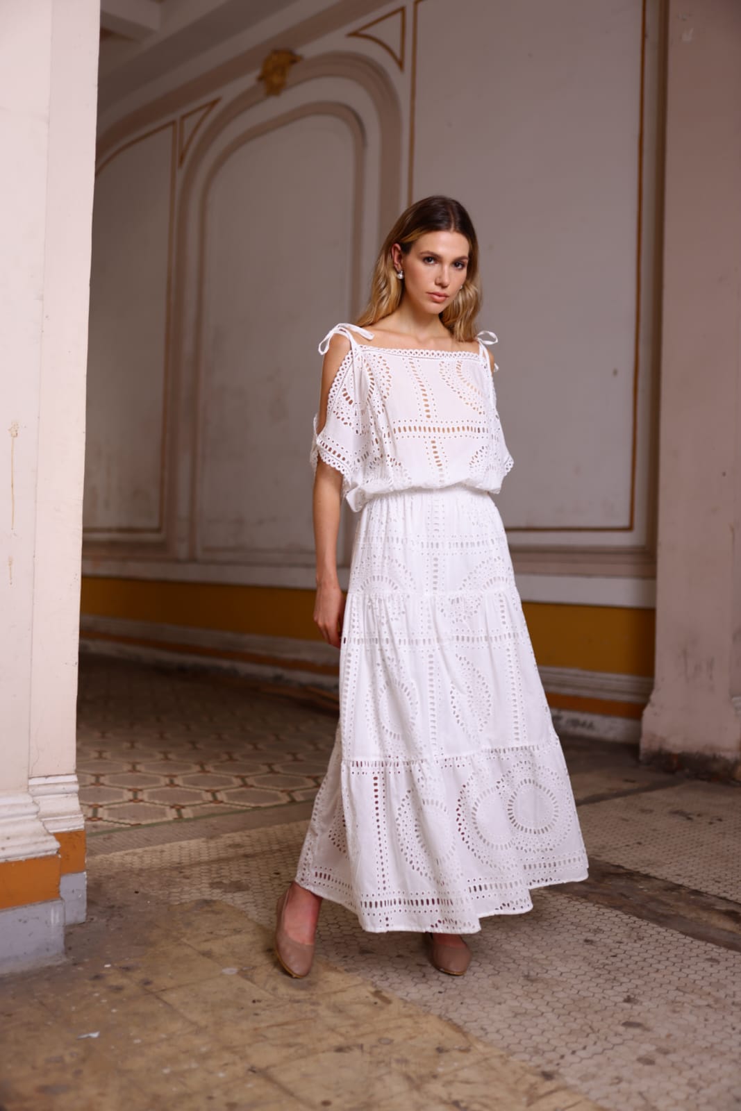 VESTIDO LEONORA
